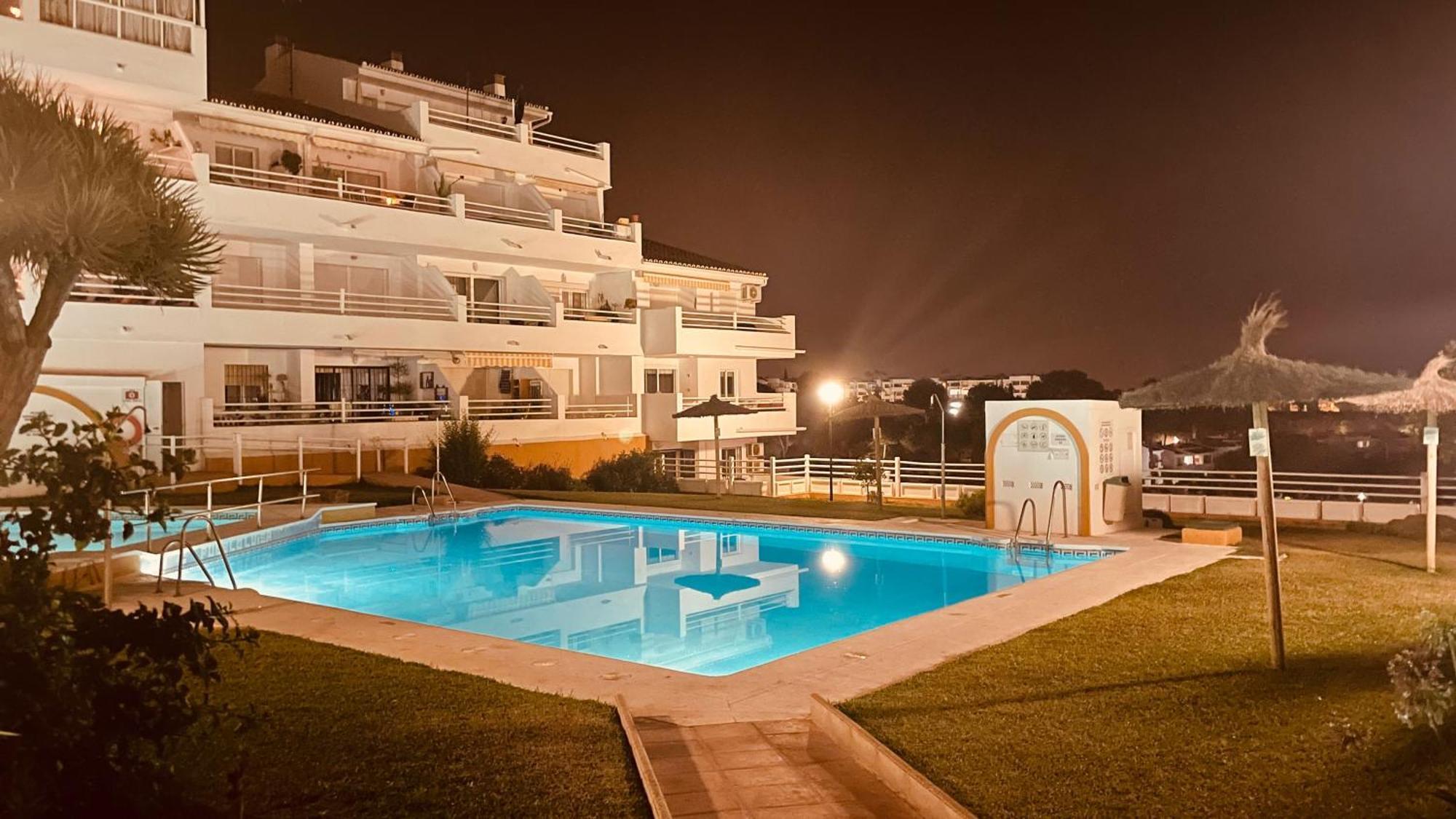 Seaview Apartment Mira Andalus Sitio de Calahonda Esterno foto